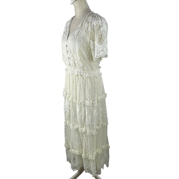 NWOT Carly Jean Los Angeles Ivory Lacy V-Neck Junie Dress Size Medium - Picture 7 of 15